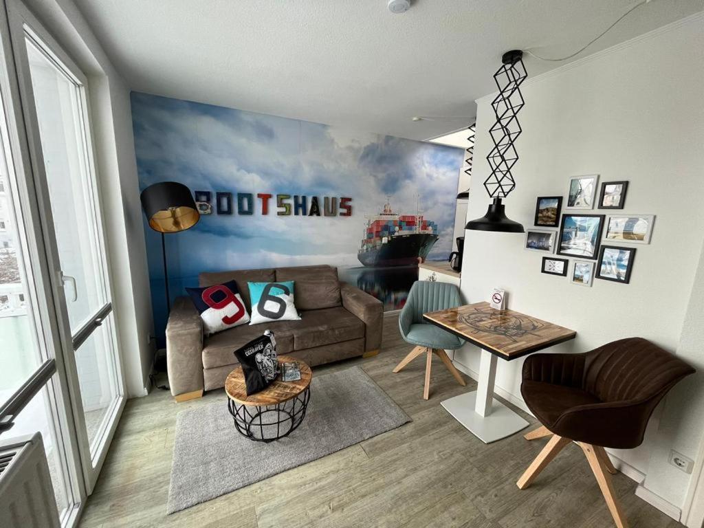 Bootshaus Appartements Cuxhaven Luaran gambar